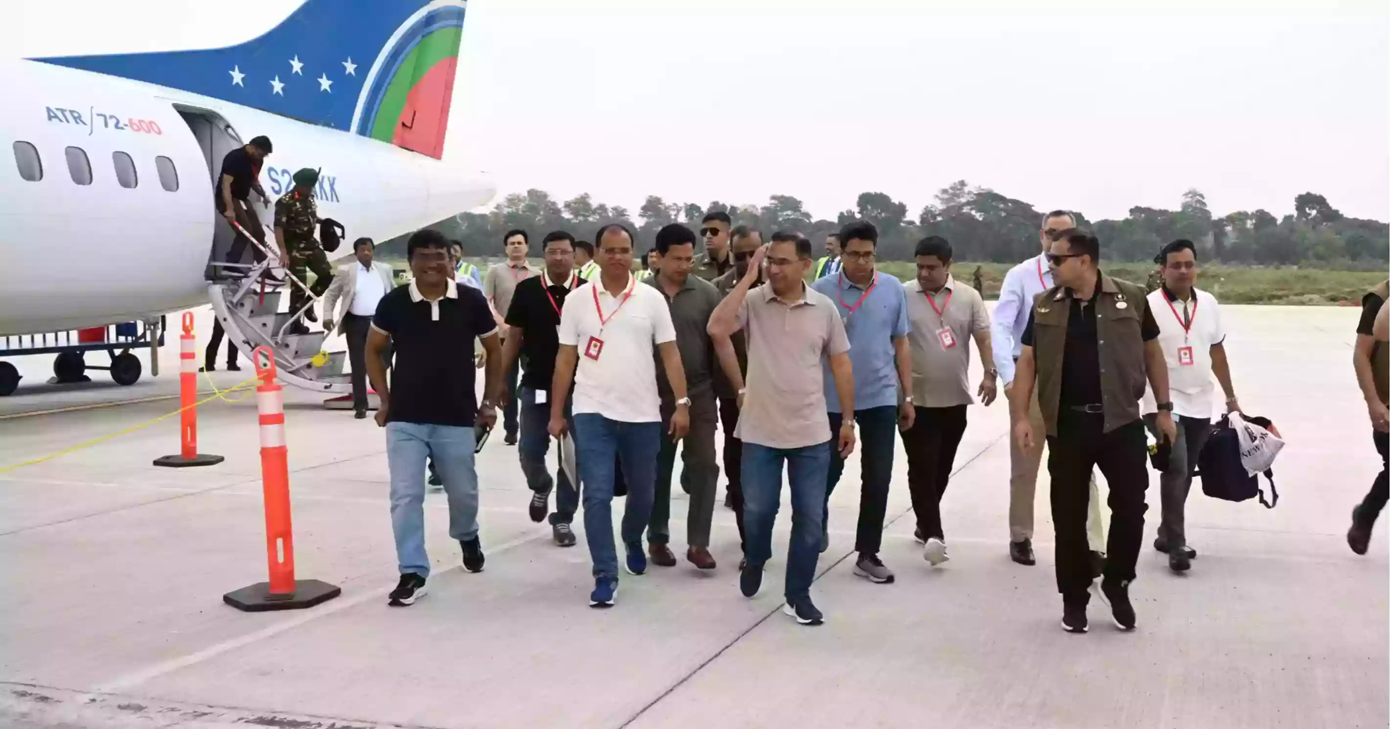 যশোরে পৌঁছেছেন প্রধানমন্ত্রী