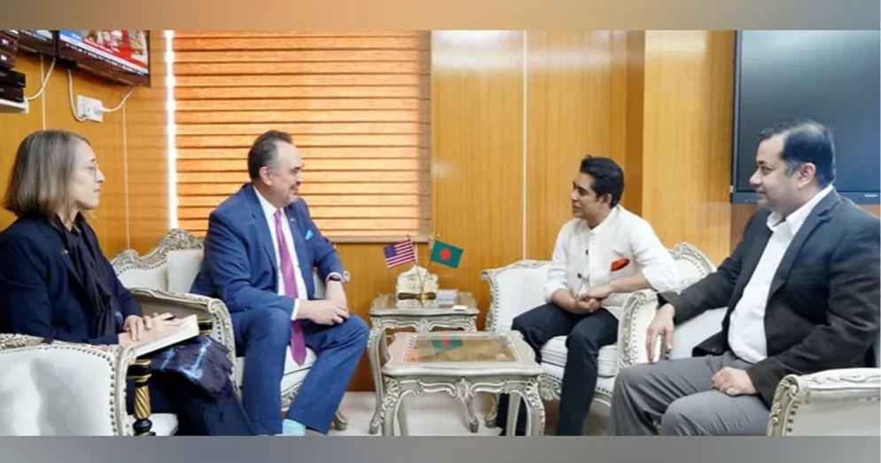 গণমাধ্যম নিয়ন্ত্রণের কোনো ইচ্ছা সরকারের নেই: মার্কিন রাষ্ট্রদূতকে তথ্যমন্ত্রী