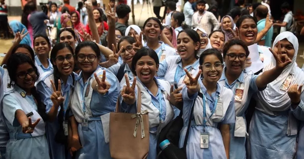 এইচএসসি ও সমমান পরীক্ষার ফল প্রকাশ, পাসের হার ৫৮.৮৩ শতাংশ