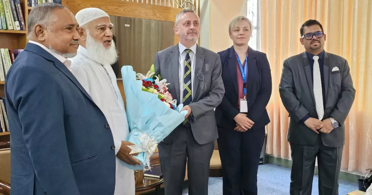 জামায়াত আমির ডা. শফিকুর রহমানের সঙ্গে সৌজন্য সাক্ষাৎ করেছেন ইইউ রাষ্ট্রদূত মিলার