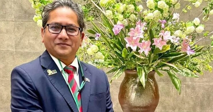 পিআইবি পরিচালক শাখাওয়াত মুন বরখাস্ত