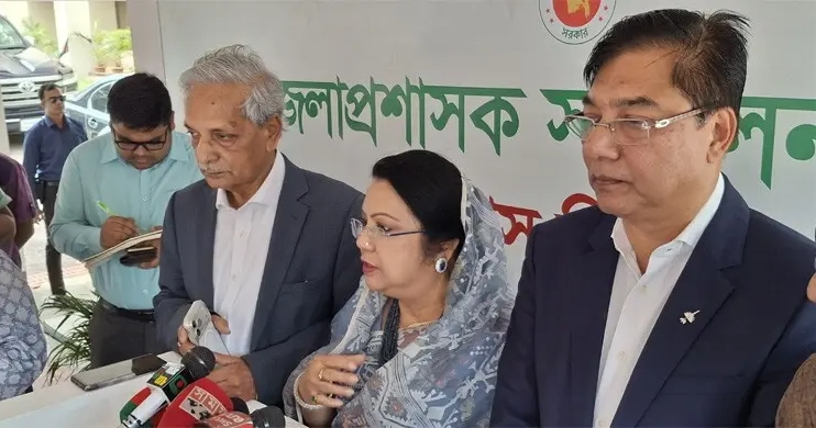 বগুড়ায় বিমানবন্দরের পাশাপাশি পাইলট তৈরির ‘ফ্লাইং একাডেমি’ হবে: মন্ত্রী
