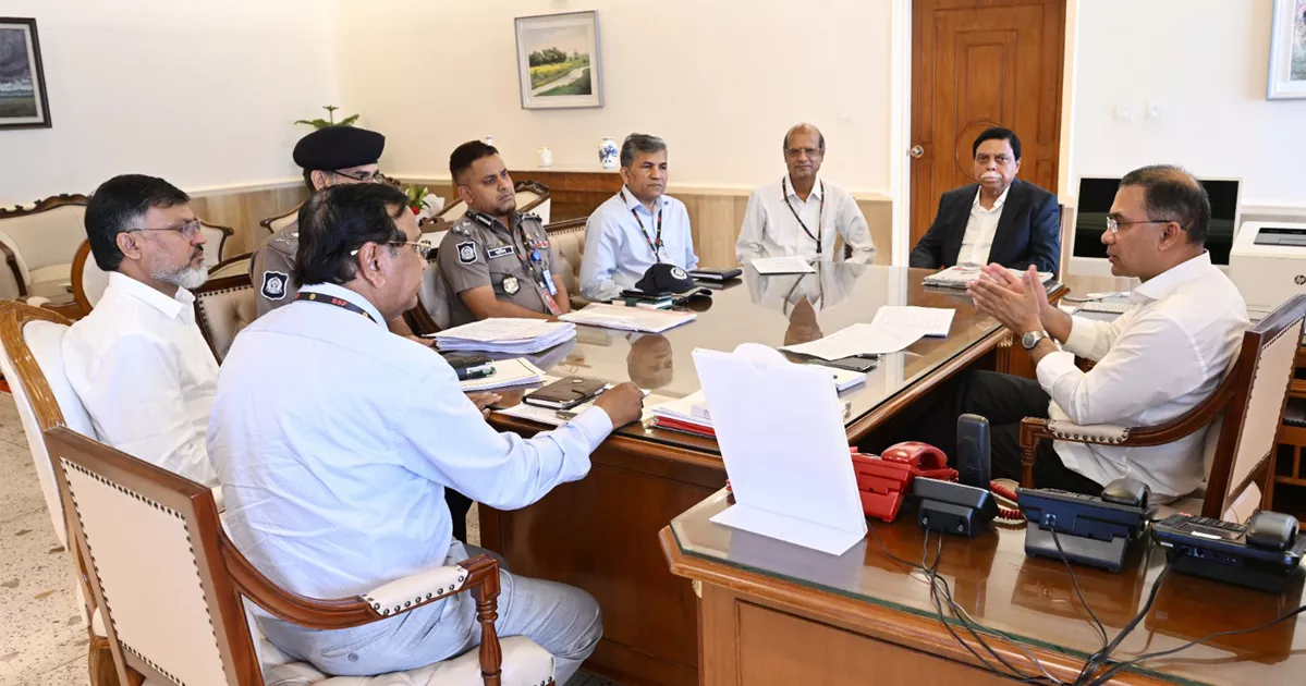 উচ্ছেদ হওয়া হকারদের দ্রুত পুনর্বাসনের নির্দেশ প্রধানমন্ত্রীর