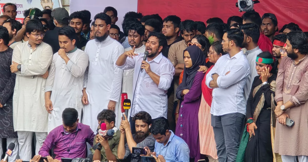 জুলাই আন্দোলনের নেতাদের পদযাত্রায় বাধা দিয়ে ফেরানো যাবে না: নাহিদ