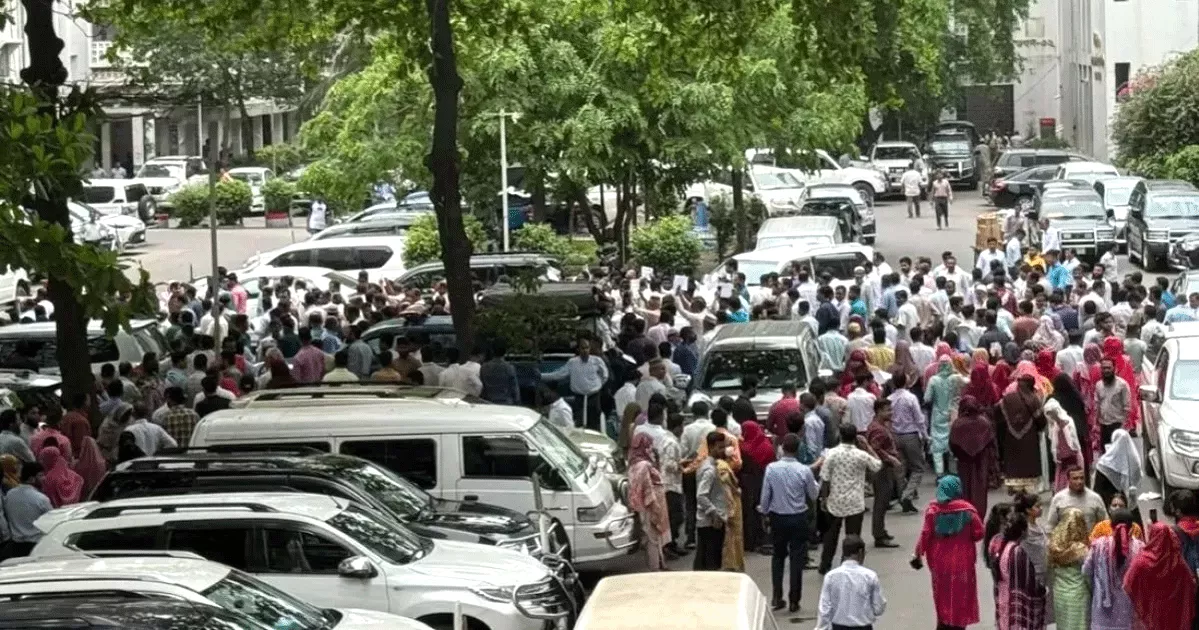 অধ্যাদেশ বাতিল না হলে আগামীকাল সচিবালয়ে বিক্ষোভ সমাবেশের ঘোষণা