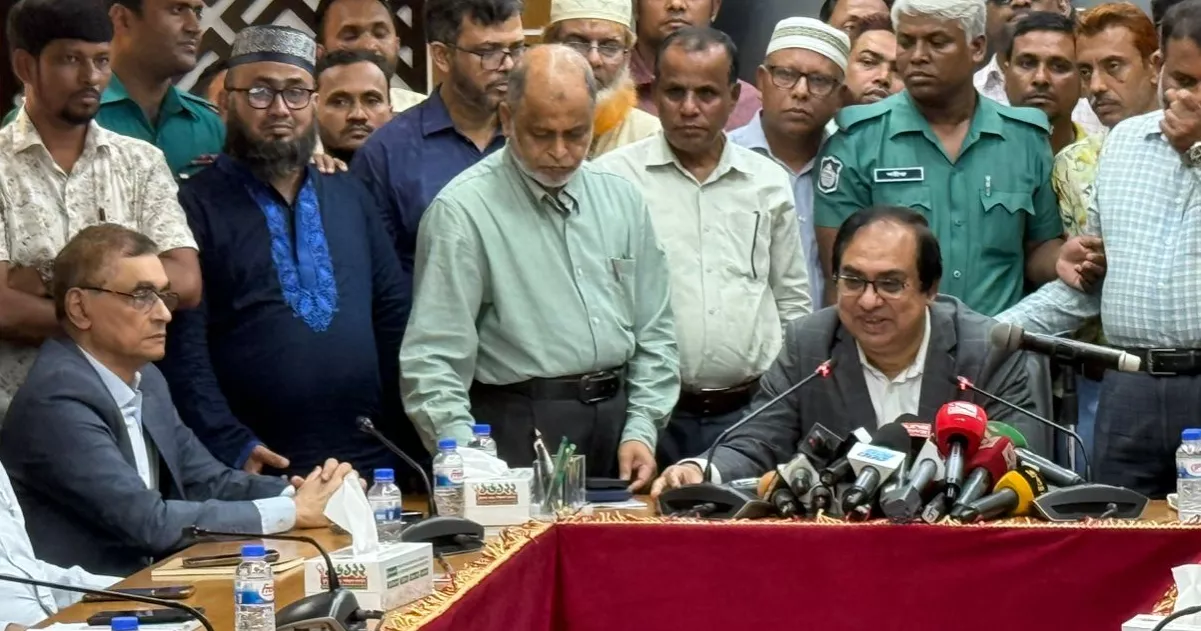 সরকারি চাকরি সংশোধন অধ্যাদেশ বাতিলের দাবিতে আন্দোলন স্থগিত