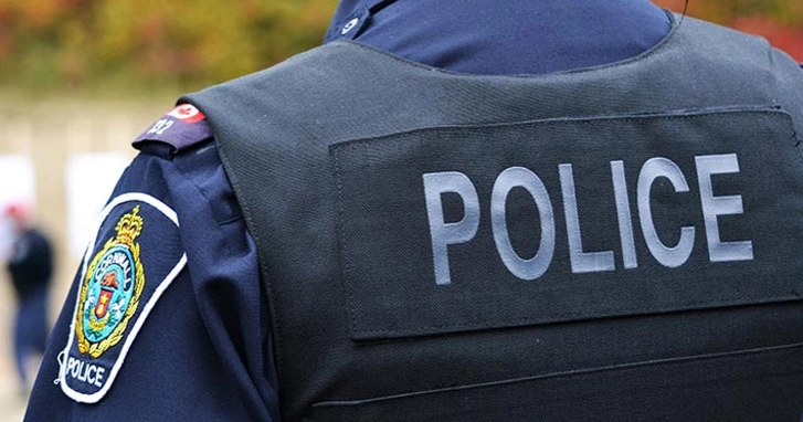 আব্দুল হামিদের দেশত্যাগ: দায়িত্ব অবহেলায় অতিরিক্ত পুলিশ সুপার প্রত্যাহার