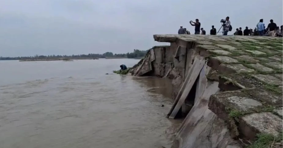 তিস্তা সেতু রক্ষা বাঁধের ৬০ শতাংশ নদীগর্ভে, তদন্ত কমিটি গঠন