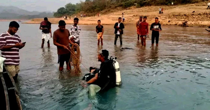 সিলেটের সারি নদে চোরাবালিতে তলিয়ে শাবিপ্রবি শিক্ষার্থীর মৃত্যু