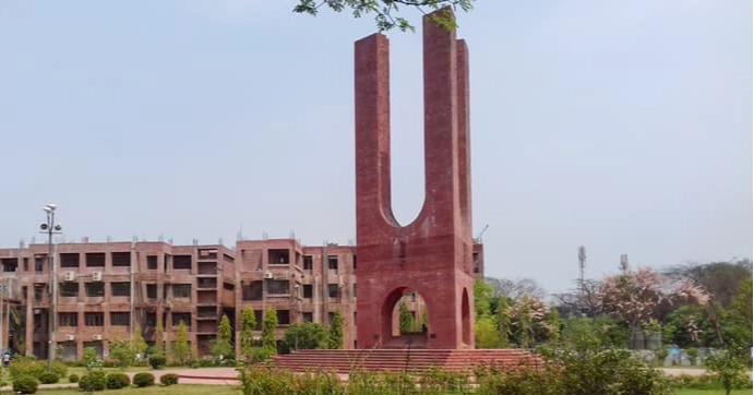 বিশ্বব্যাপী শিক্ষার্থীদের ‘দ্য ওয়ার্ল্ড স্টপস ফর গাজা’ কর্মসূচি: জাবি প্রশাসনের সংহতি