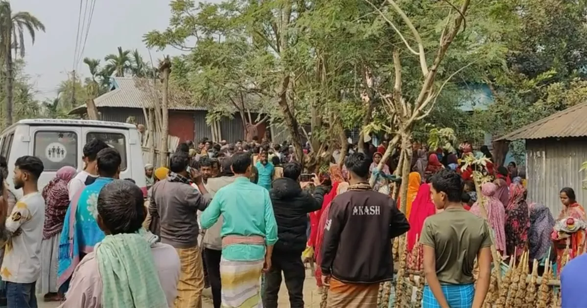 নাটোরে সড়ক দুর্ঘটনায় ২ জন নিহত