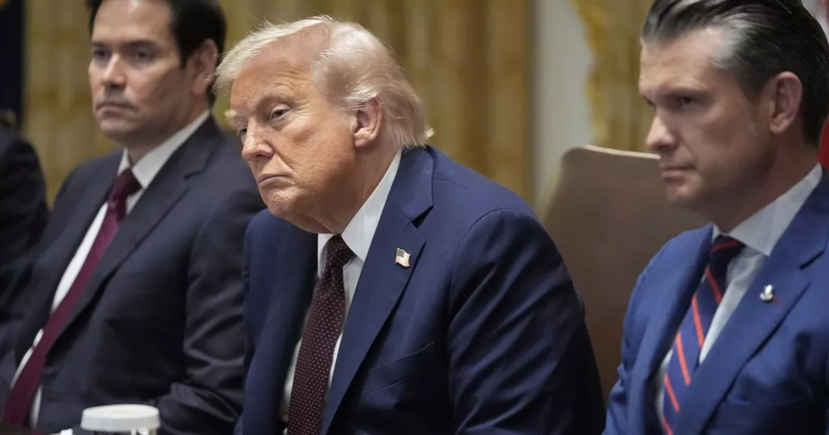 ইউক্রেনে ৮২৫ মিলিয়ন ডলারের অস্ত্র বিক্রির অনুমোদন দিল যুক্তরাষ্ট্র