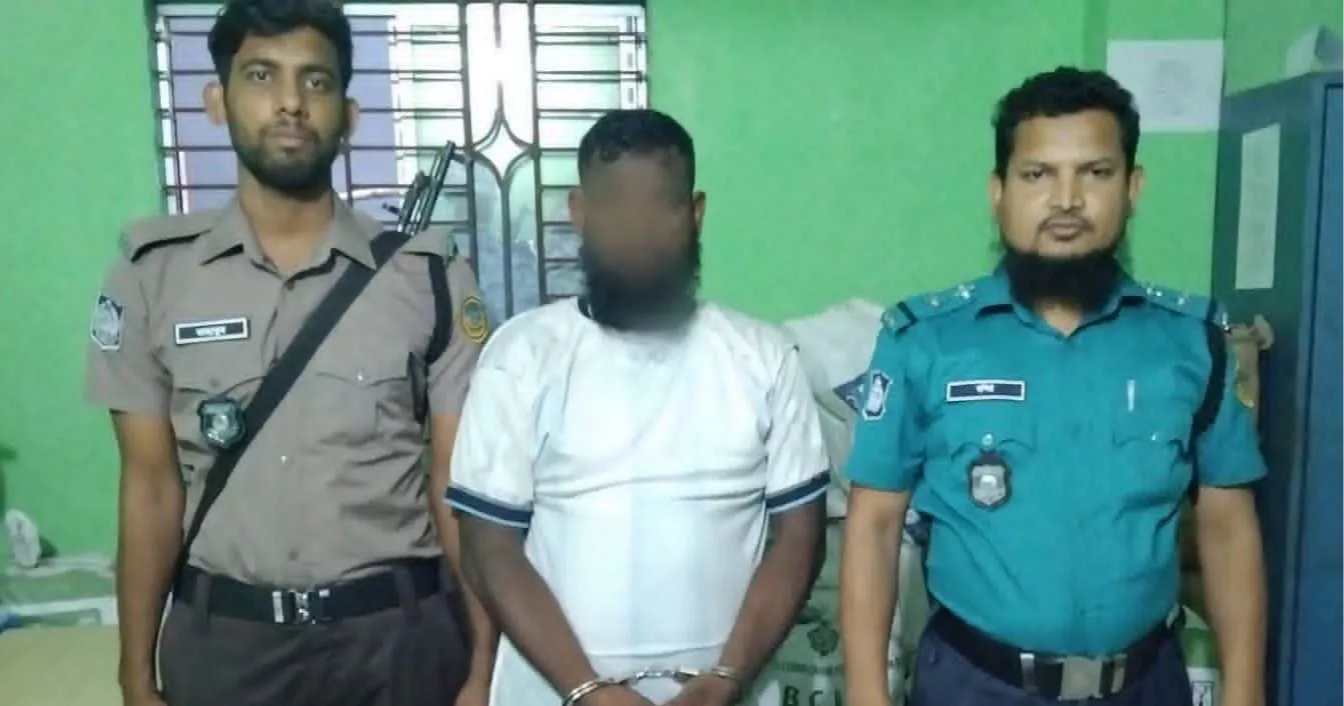 ইয়াবাসহ যুবক আটক, আর্জেন্টিনা-ব্রাজিলের জার্সি ইস্যুতে বরিশালে তোলপাড়