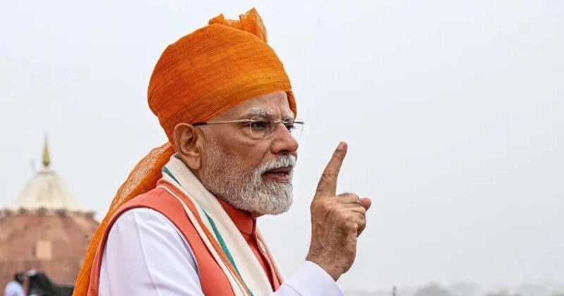 ভারতে বানান, ভারত থেকেই কিনুন: মার্কিন শুল্কের বিরুদ্ধে মোদির আহ্বান