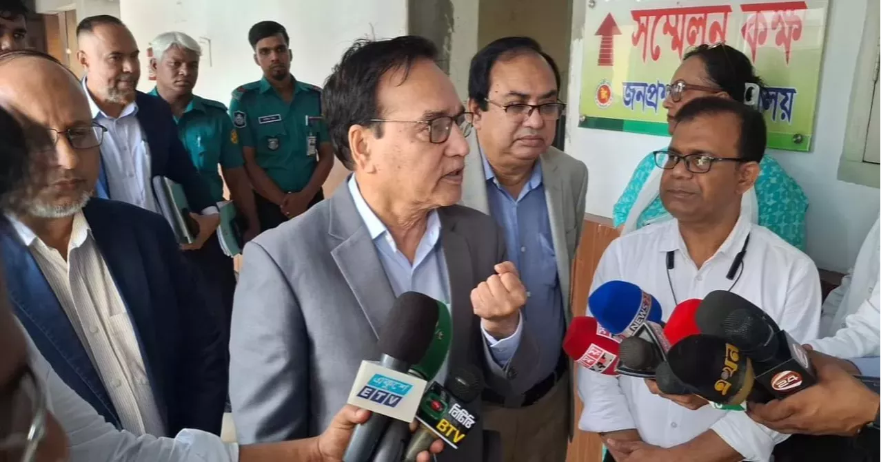 নির্বাচনে কোনো কর্মকর্তা পক্ষপাতিত্ব করলে প্রত্যাহার, প্রশাসনিক ব্যবস্থা: জনপ্রশাসন সচিব