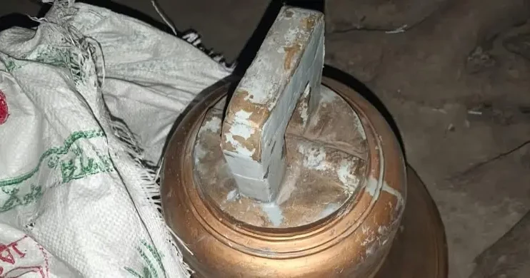 মোহাম্মদপুরে চার্চ থেকে চুরি হওয়া ঘণ্টা উদ্ধার