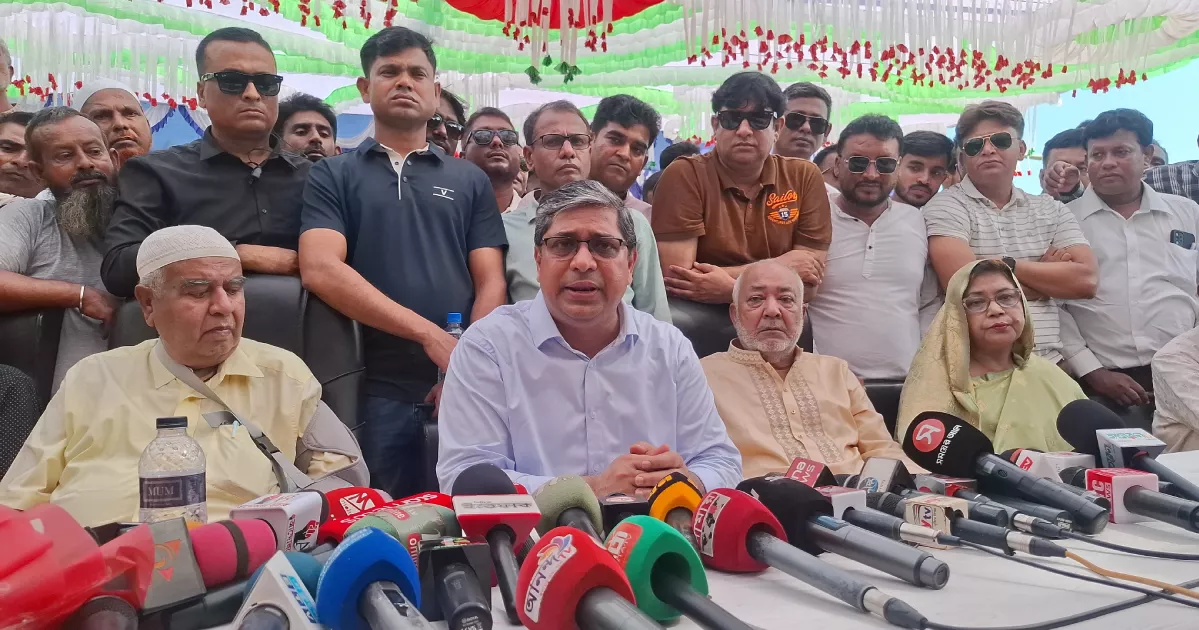 ১১ দলীয় এমপিদের এলাকায় সার সংকট তৈরির অভিযোগ শাহে আলমের