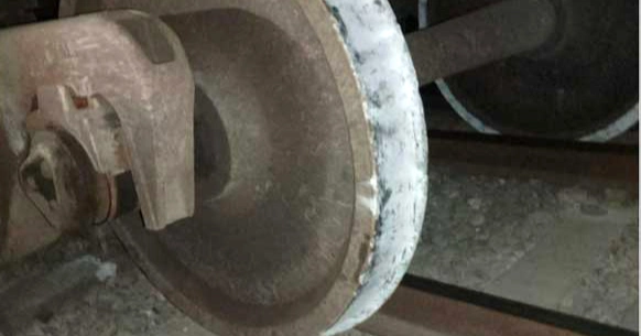 সিরাজগঞ্জে বগি লাইনচ্যুতির ৬ ঘণ্টা পর ট্রেন চলাচল স্বাভাবিক