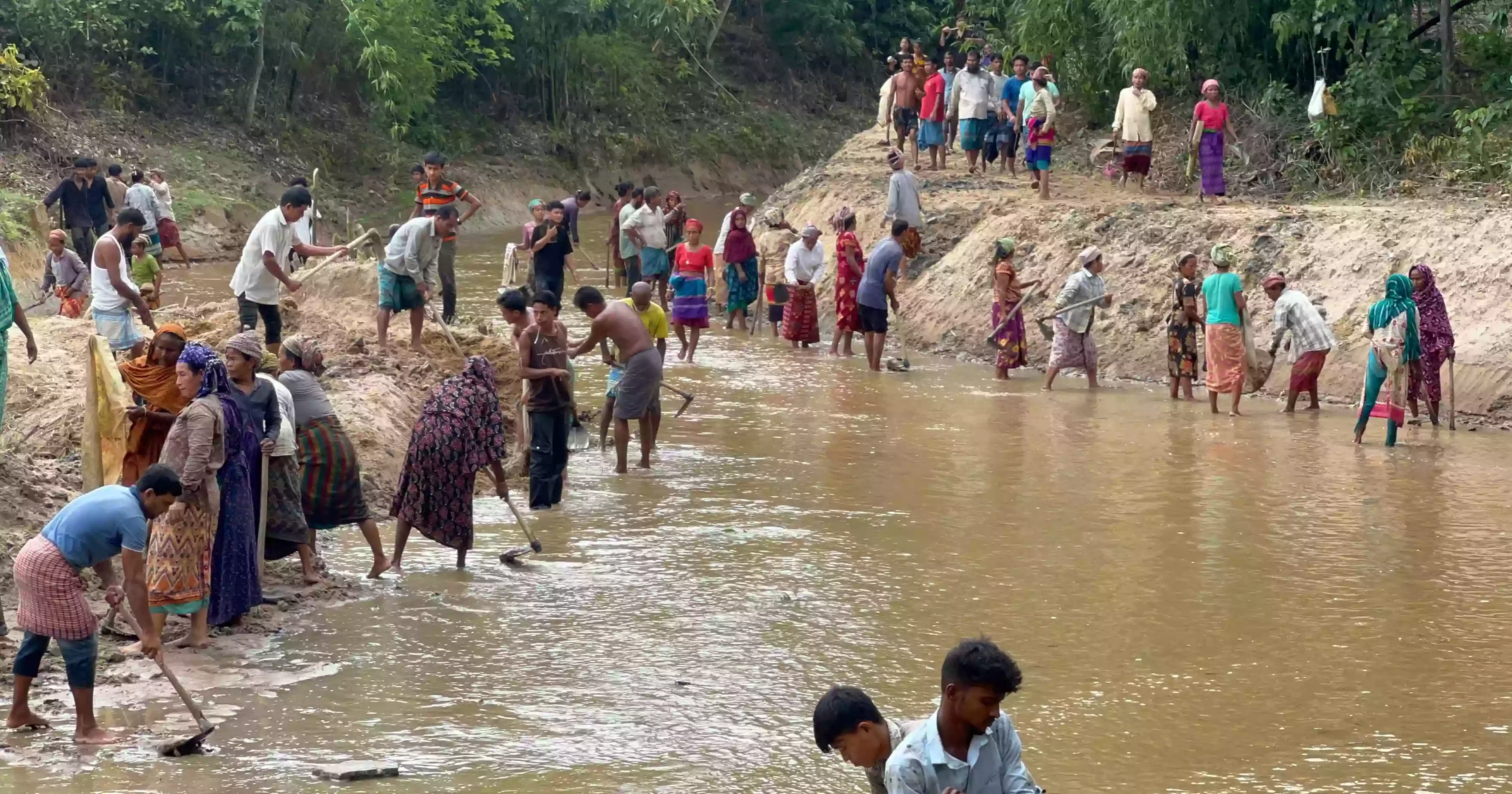 হালদার প্রাণ ফেরাতে পাহাড়ের উজানজুড়ে কর্মযজ্ঞ