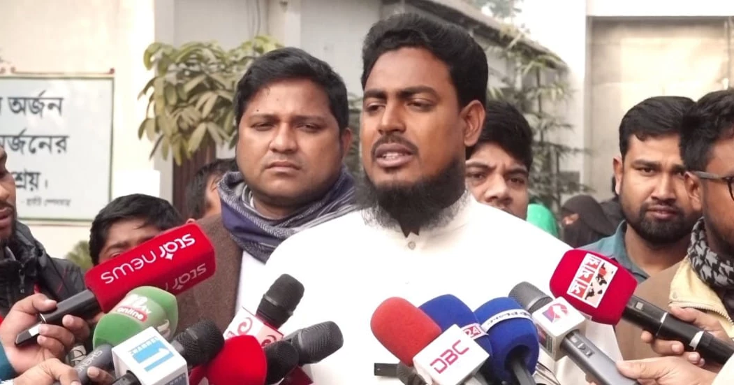 নির্বাচনে প্রশাসনিক দুর্বলতার অভিযোগ আখতার হোসেনের