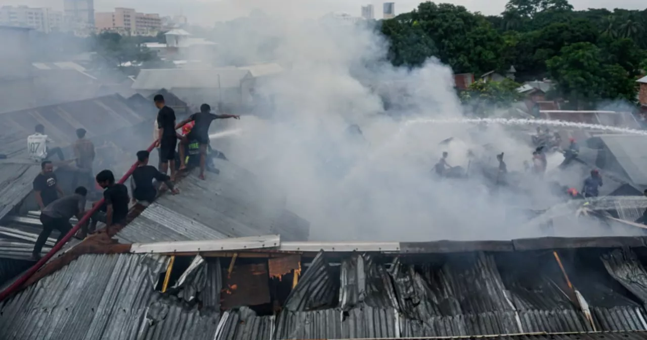 মহাখালীর সাততলা বস্তির আগুন নিয়ন্ত্রণে