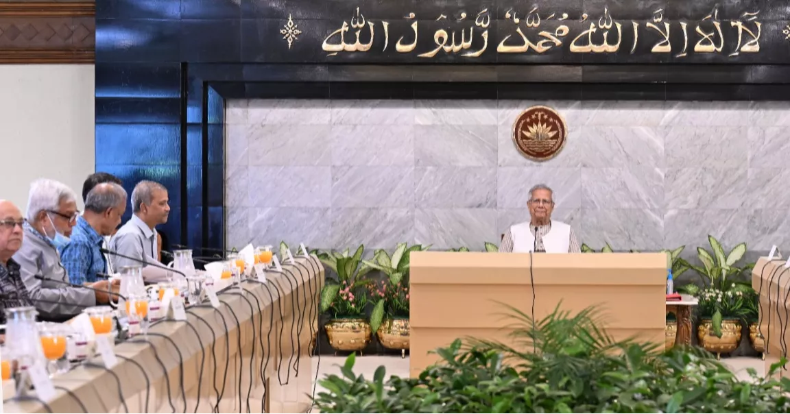 জুলাই সনদ ও গণভোট প্রশ্নে এক সপ্তাহের মধ্যে ঐকমত্যে পৌঁছানোর আহ্বান সরকারের