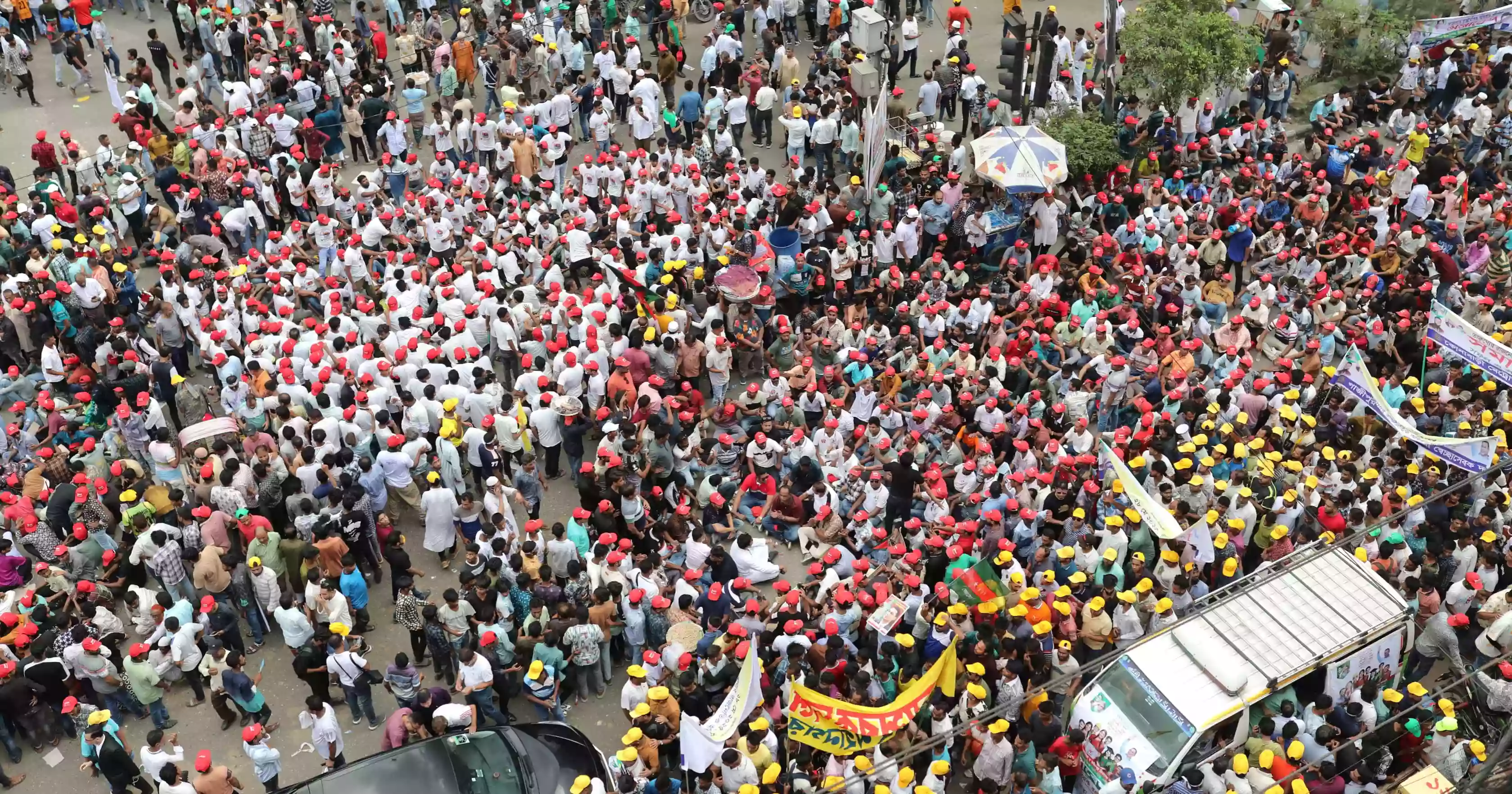 সংস্কারের কথা বলে নির্বাচনের রোডম্যাপ পেছানোর সুযোগ নেই: আমীর খসরু
