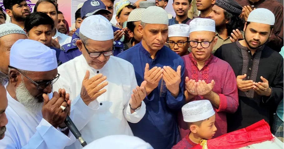 গণতন্ত্রকে তার প্রাতিষ্ঠানিক রূপ দেওয়ার কাজগুলি করা হবে: মির্জা ফখরুল