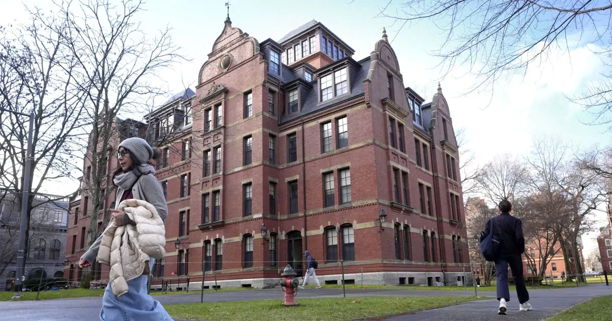 হার্ভার্ড বিশ্ববিদ্যালয়ের বিদেশি শিক্ষার্থী ভর্তির সুযোগ বাতিল