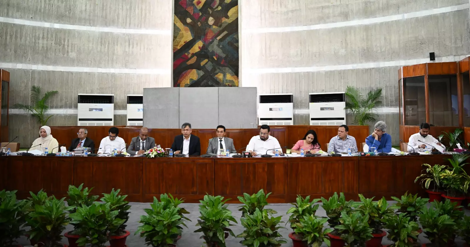জনপ্রত্যাশা পূরণে সবার মতামত নিয়ে সংবিধান সংশোধন করা হবে: স্বরাষ্ট্রমন্ত্রী