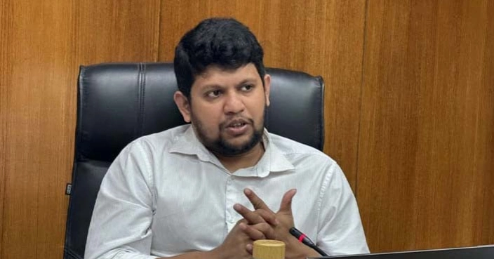 সরকার দীপ্ত টিভির সংবাদ কার্যক্রম বন্ধ করেনি: তথ্য ও সম্প্রচার উপদেষ্টা