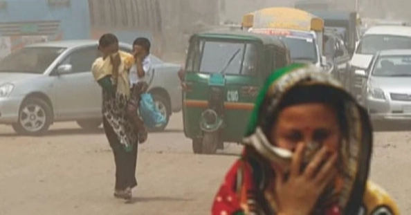 বিশ্বে বায়ুদূষণে তৃতীয় শহর ঢাকা