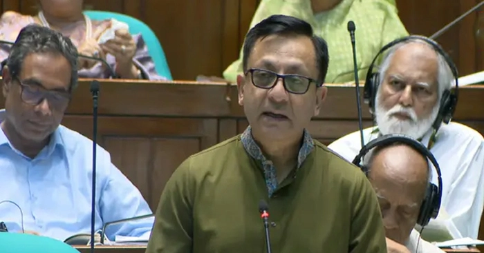 তিন বছরে ৪ শতাধিক পোশাক কারখানা বন্ধ হয়েছে: বাণিজ্যমন্ত্রী
