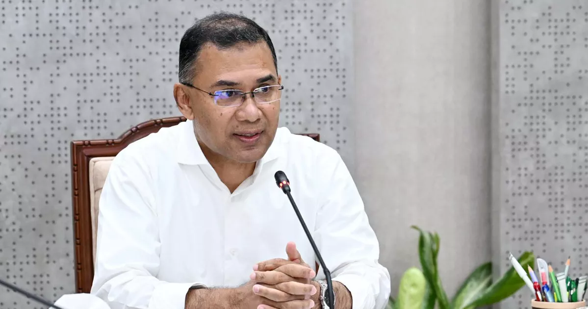 উচ্চশিক্ষায় বিদেশগামীদের ১০ লাখ টাকা পর্যন্ত ঋণ দেওয়ার নির্দেশনা প্রধানমন্ত্রীর