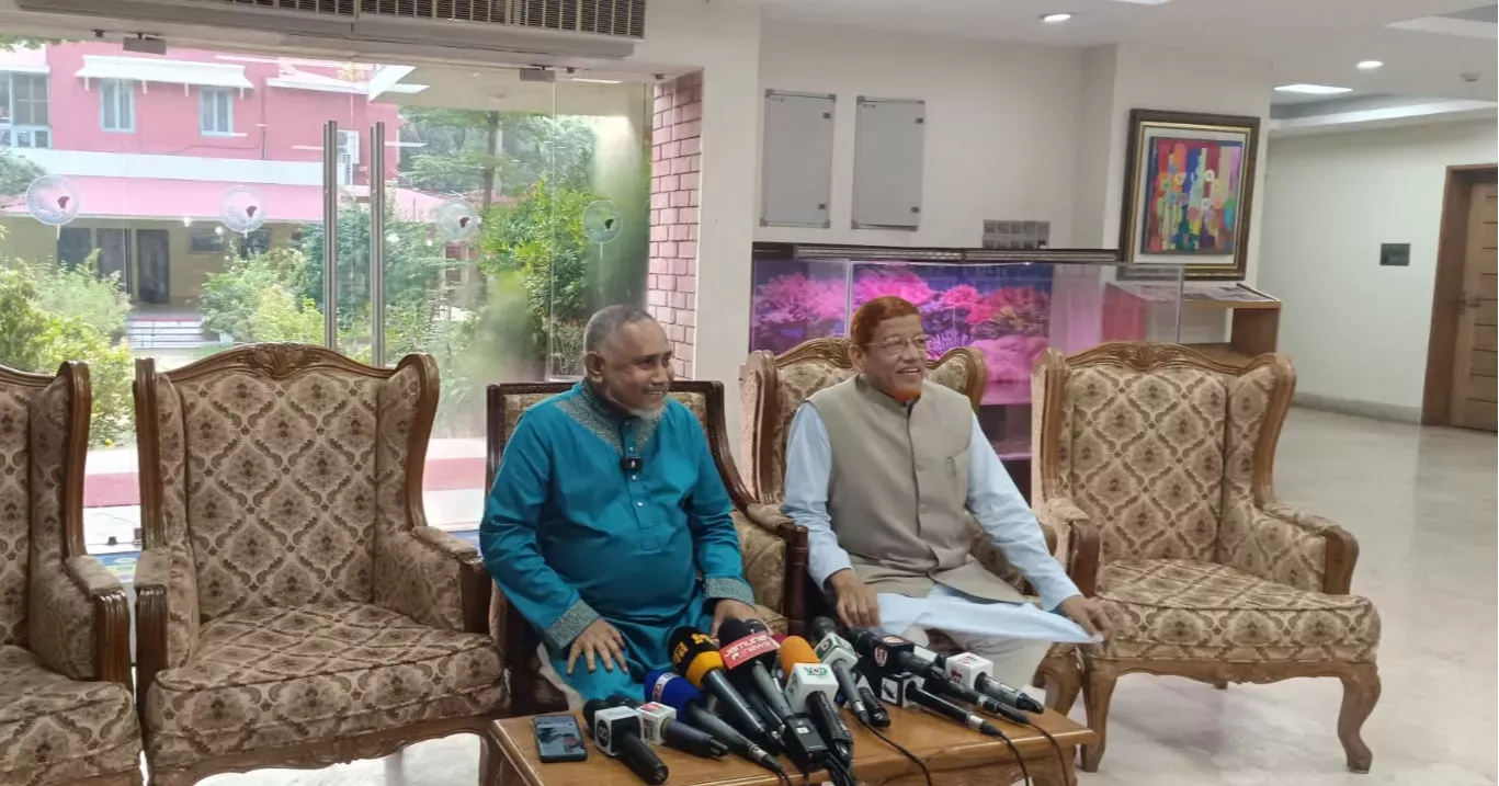 বিমান দুর্ঘটনাকে ঘিরে ‘আ. লীগের ষড়যন্ত্রকারীদের’ প্রতিরোধের হুঁশিয়ারি জামায়াতের