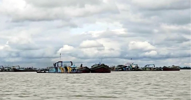 অবৈধ বালু উত্তোলনে বাধা, ব্রাহ্মণবাড়িয়ায় ৪ গ্রামবাসী গুলিবিদ্ধ