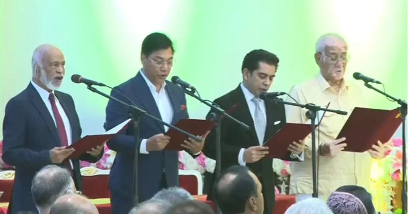 শপথ নিলেন নতুন চার মন্ত্রী, দুই প্রতিমন্ত্রী