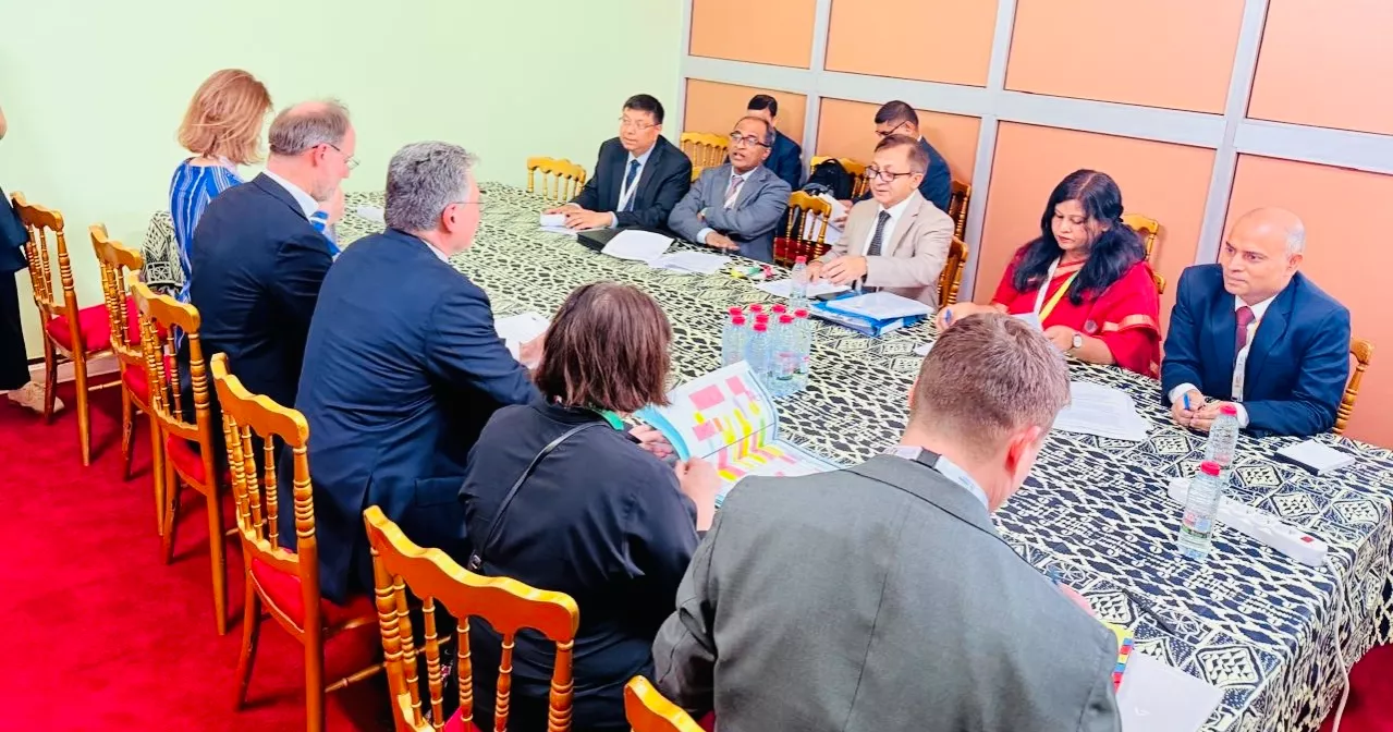 বাণিজ্য ও বিনিয়োগ সহযোগিতা জোরদারের আশা বাংলাদেশ-ইইউয়ের