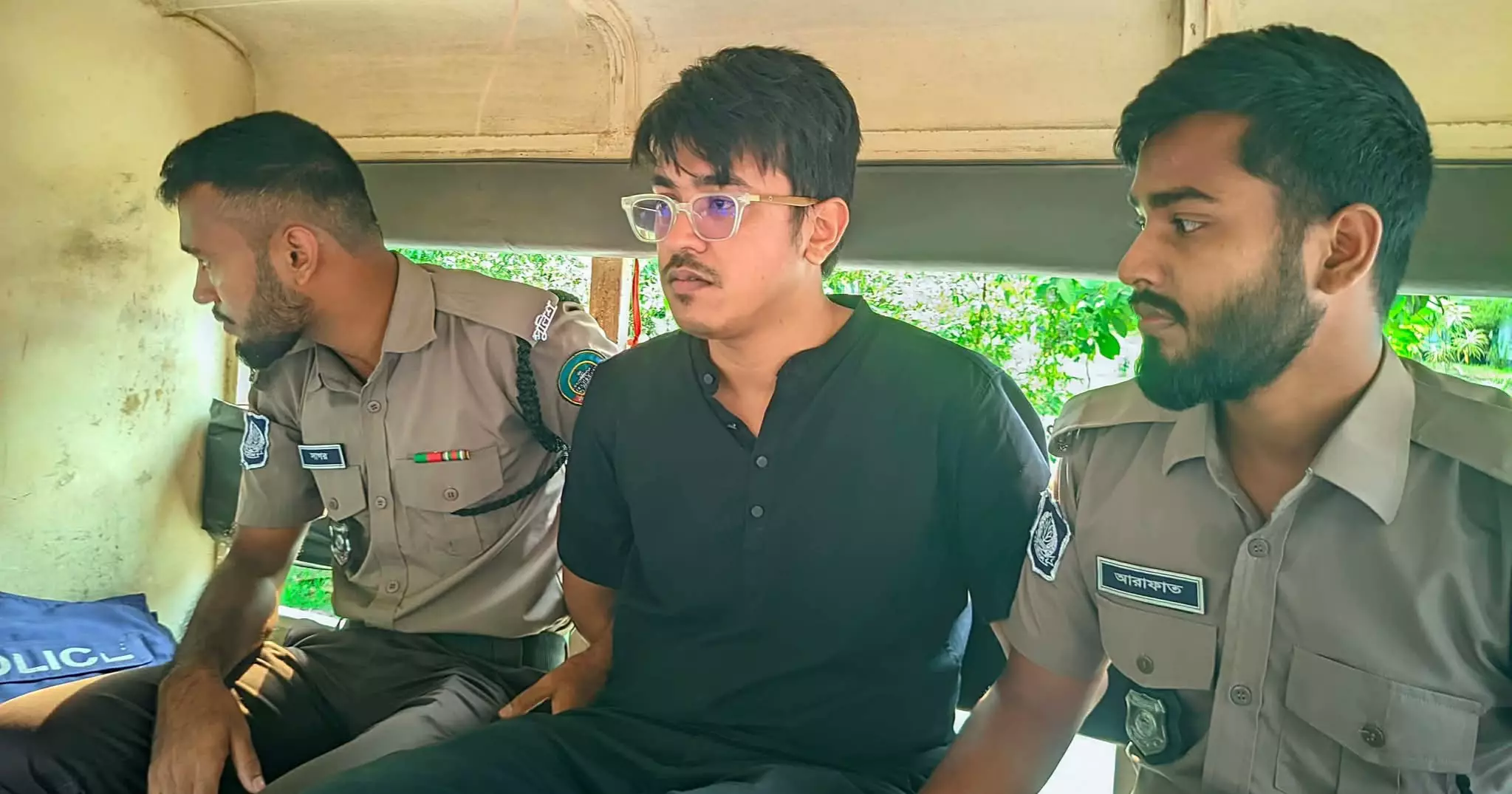 রংপুরে আত্মহত্যায় প্ররোচনা মামলা: রিমান্ডে মেডিকেল শিক্ষার্থী সাকিন