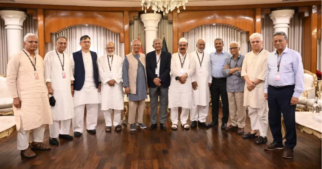 নির্বাচনের বিকল্প ভাবা অত্যন্ত বিপজ্জনক: অধ্যাপক ইউনূস