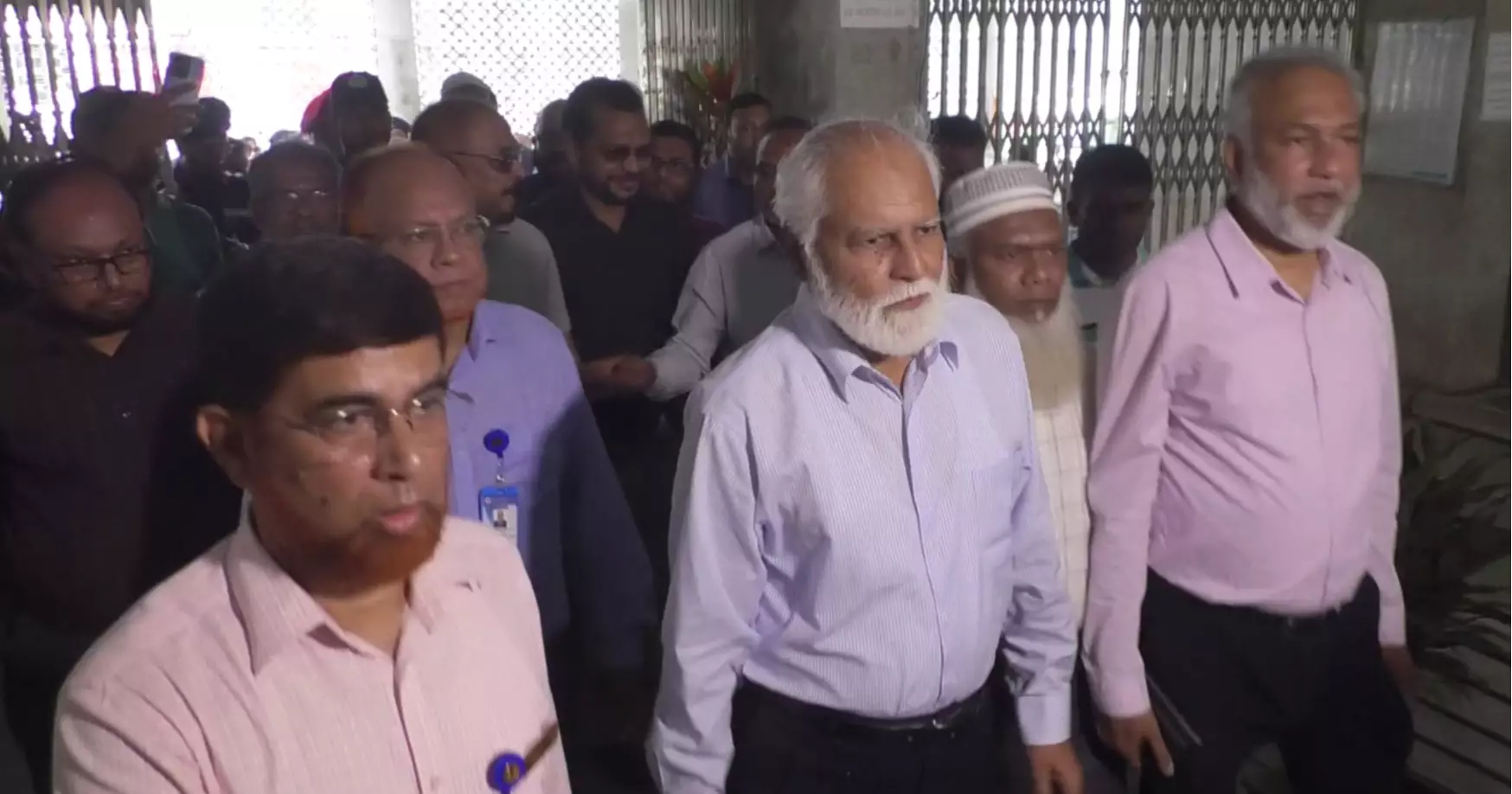 ময়মনসিংহ মেডিকেলে অগ্নিকাণ্ড: তদন্ত কমিটি পুনর্গঠন