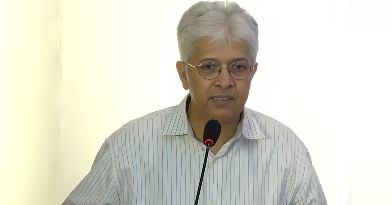 অনভিজ্ঞতার কারণে চামড়া নষ্ট হয়েছে, মেলেনি কাঙ্ক্ষিত দাম: শিল্প উপদেষ্টা