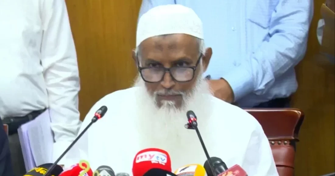 ৪৩৪১ হাজিকে ৪ কোটি ৮৭ লাখ টাকা ফেরত দেবে সরকার