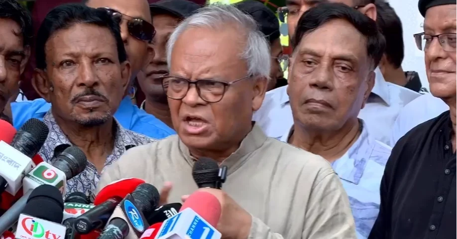 ব্রিকস সামিটে না গিয়ে স্বাধীনতা-সার্বভৌমত্বকে ঊর্ধ্বে তুলে ধরেছেন তারেক রহমান: রিজভী