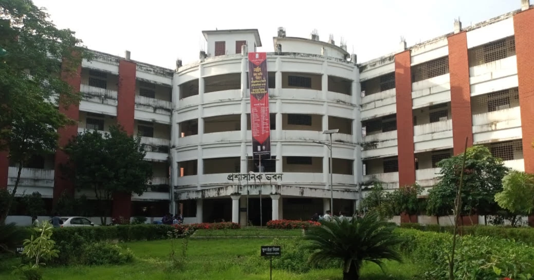 হাসিনাকে ফেরানোর তৎপরতায় বেরোবি শিক্ষকদের সংশ্লিষ্টতা অনুসন্ধানে কমিটি গঠন