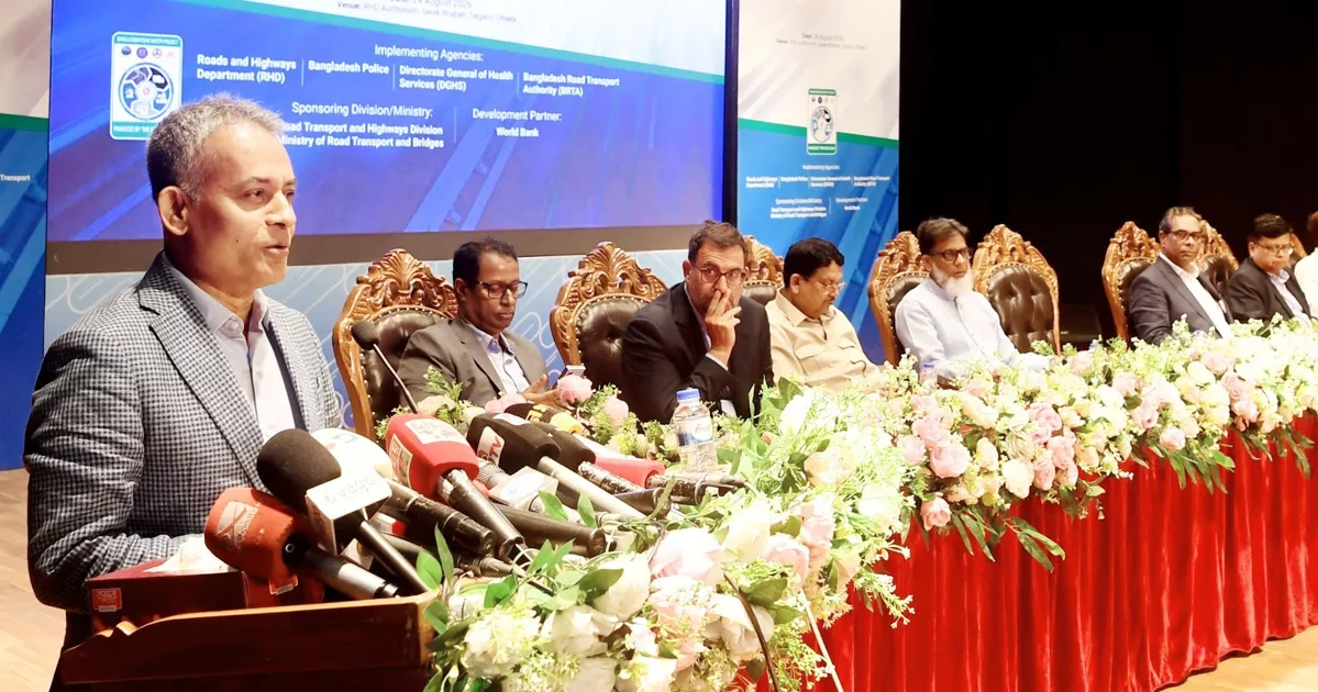 ২০৩০ সালের মধ্যে সড়ক দুর্ঘটনা অর্ধেকে নামিয়ে আনার লক্ষ্য সরকারের