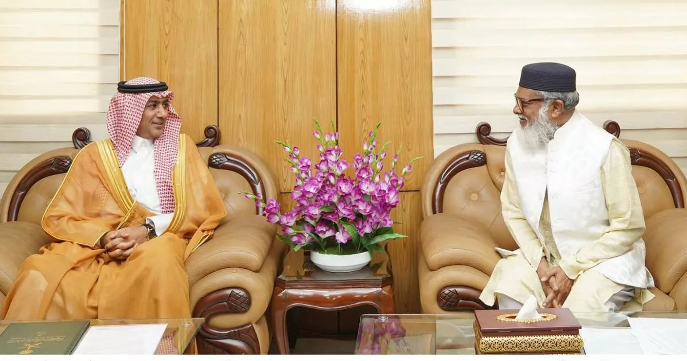 রোডম্যাপ অনুসারে হজ কার্যক্রম এগিয়ে যাচ্ছে: ধর্ম উপদেষ্টা