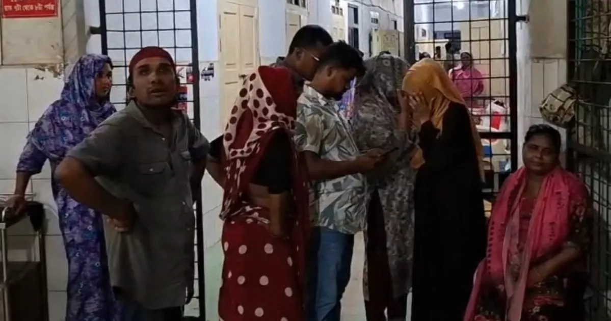 শরীয়তপুরে নার্সকে মারধরের অভিযোগে রোগীর স্বামী আটক
