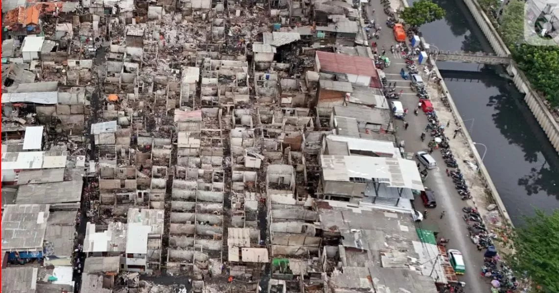 জাকার্তায় অগ্নিকাণ্ডে পুড়ে ছাই ৫০০ ঘরবাড়ি
