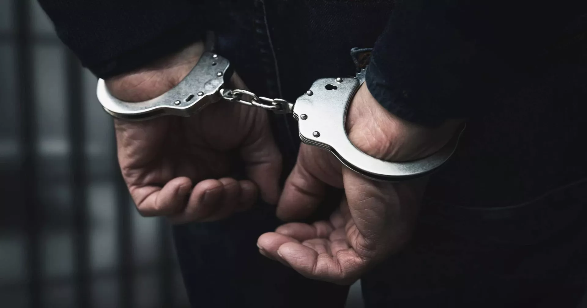 নাটোরে চাঁদার টাকা নিতে গিয়ে ভুয়া এনএসআই কর্মকর্তা আটক